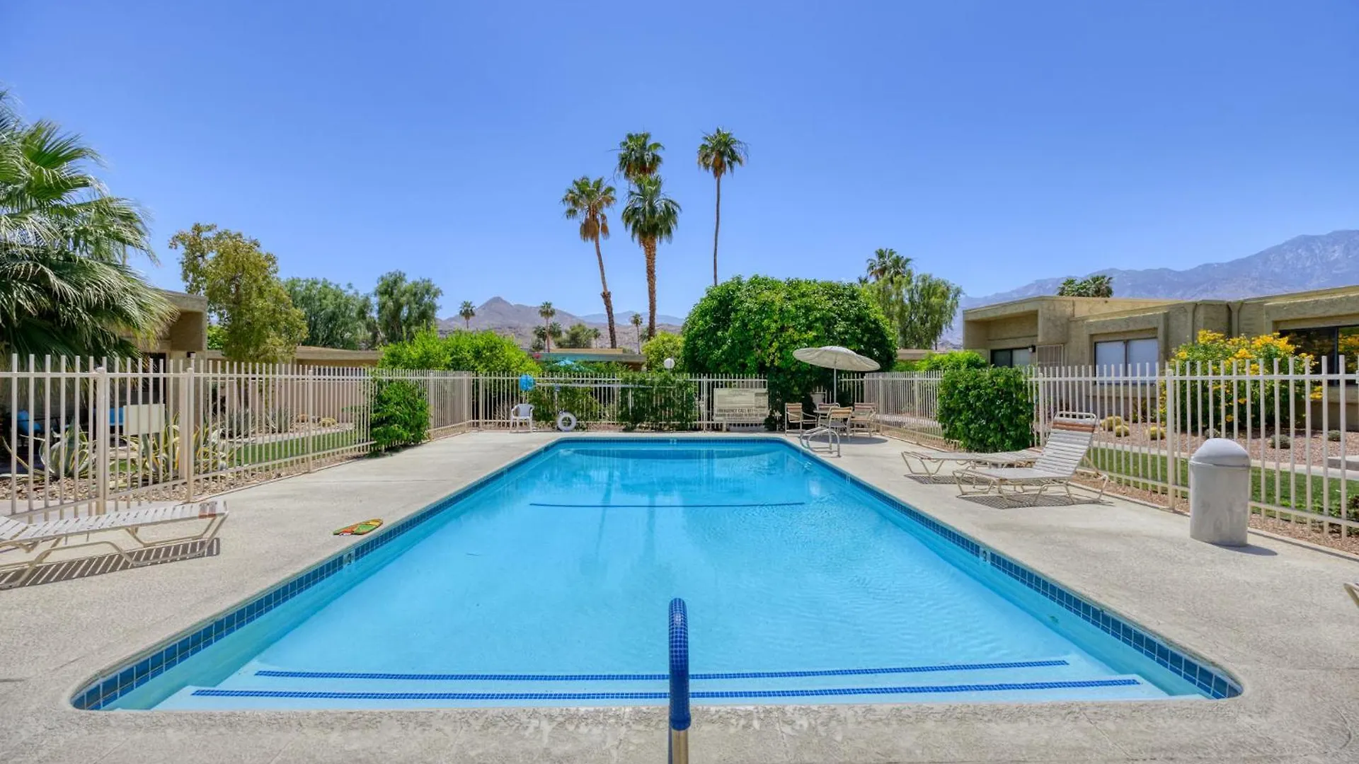 Las Flores Modern Gem Palm Springs 0*,