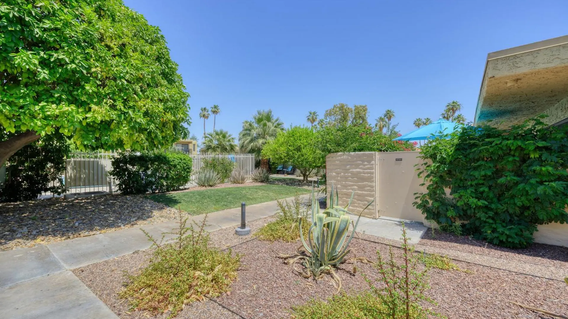 Las Flores Modern Gem Palm Springs 0*,  Stati Uniti